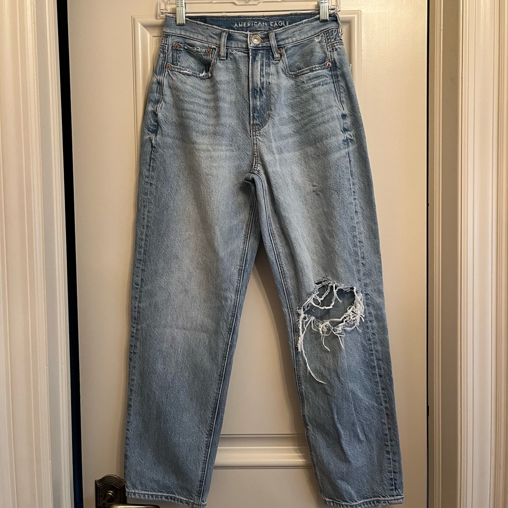 AMERICAN EAGLE 90’s BOYFRIEND JEANS